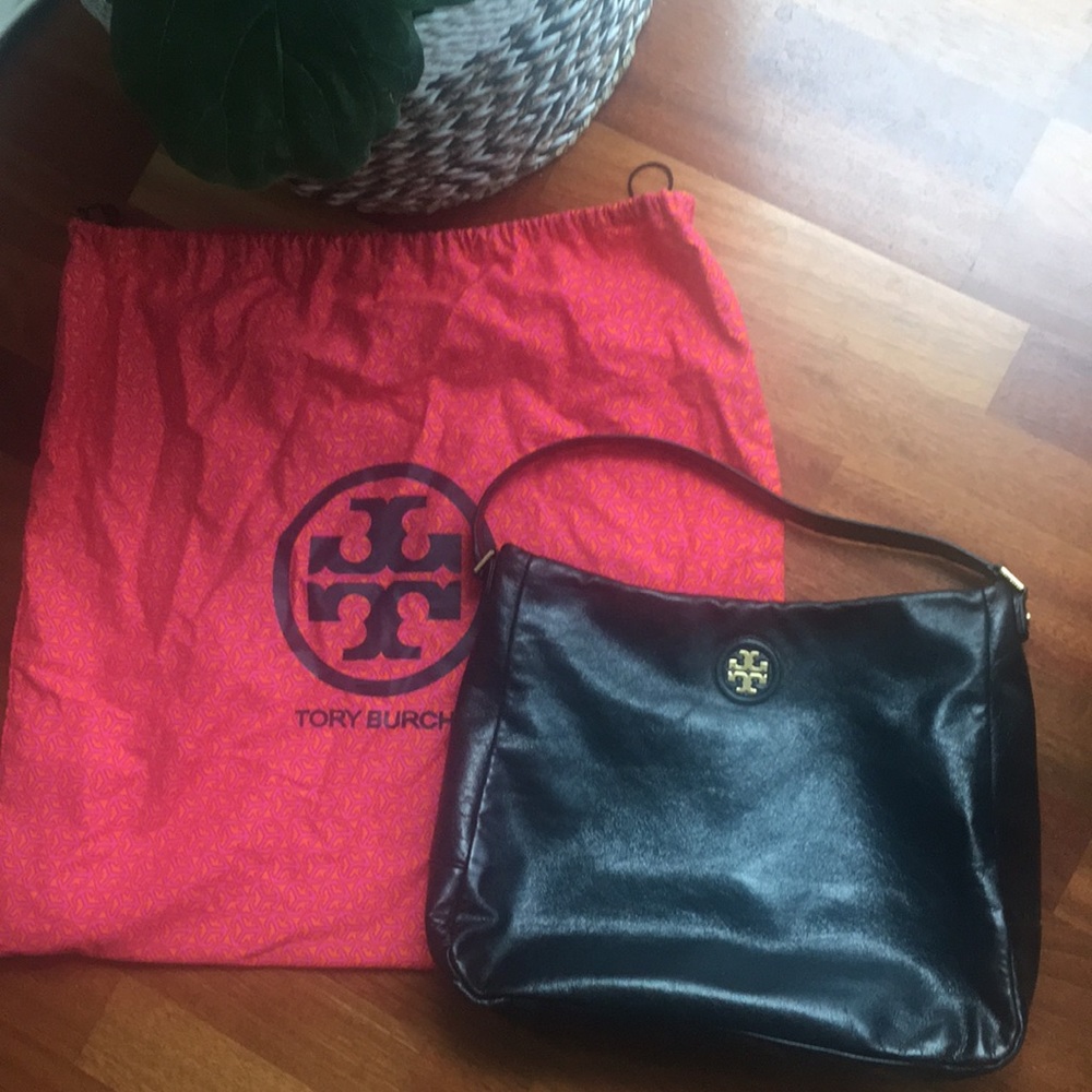 Tory Burch black Hobo (with original duster bag)